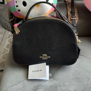 Small coach handbag with coach original strap